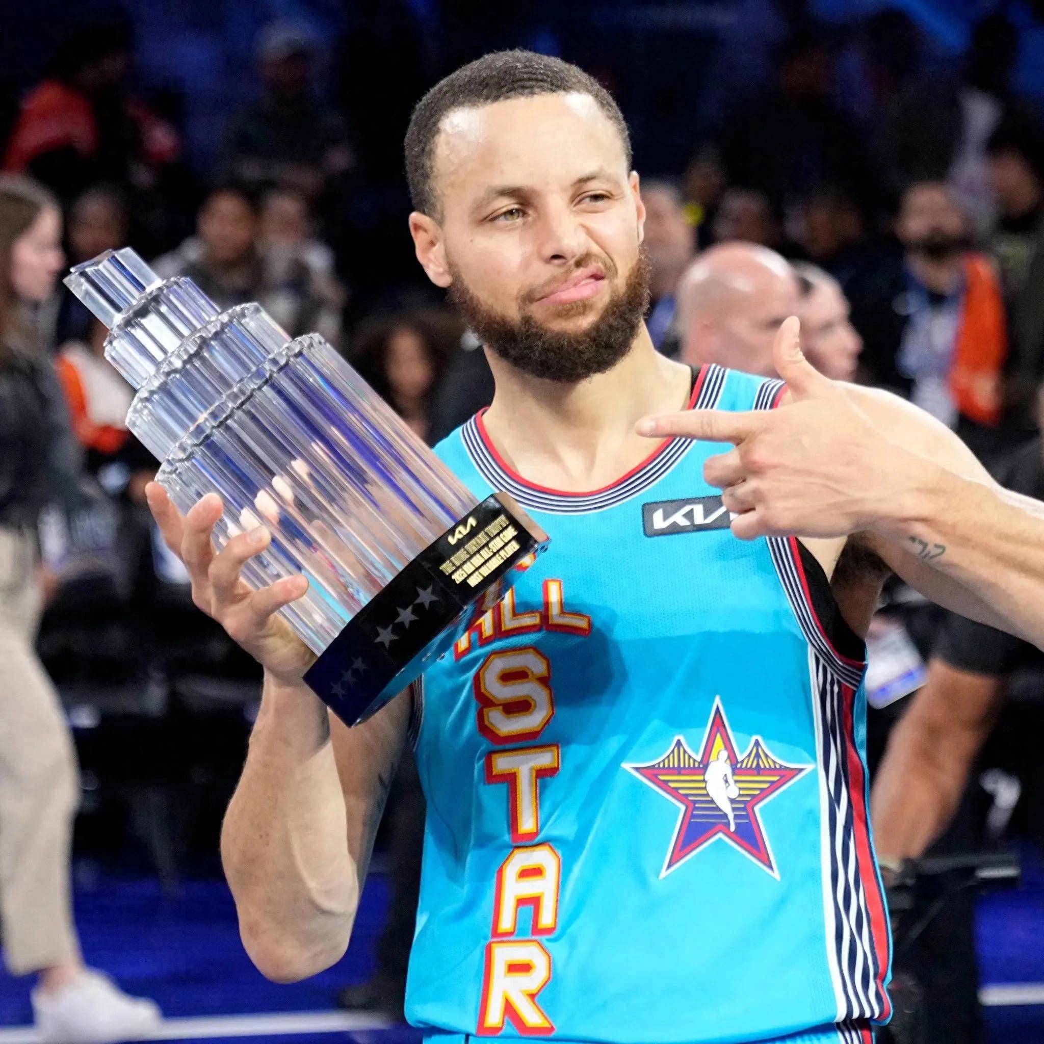 半段最亮眼 半段最亮眼