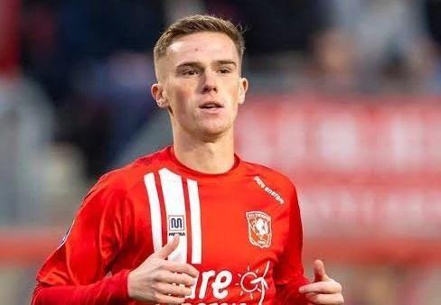 场秩序是首 场秩序是首