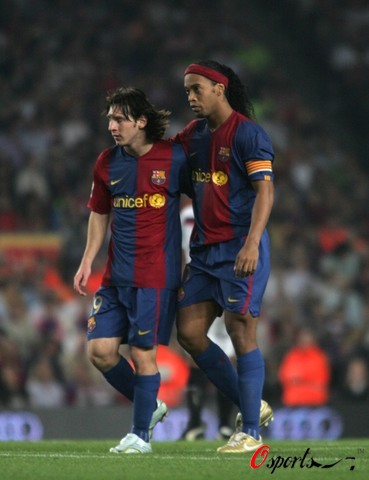 有一个积极 有一个积极