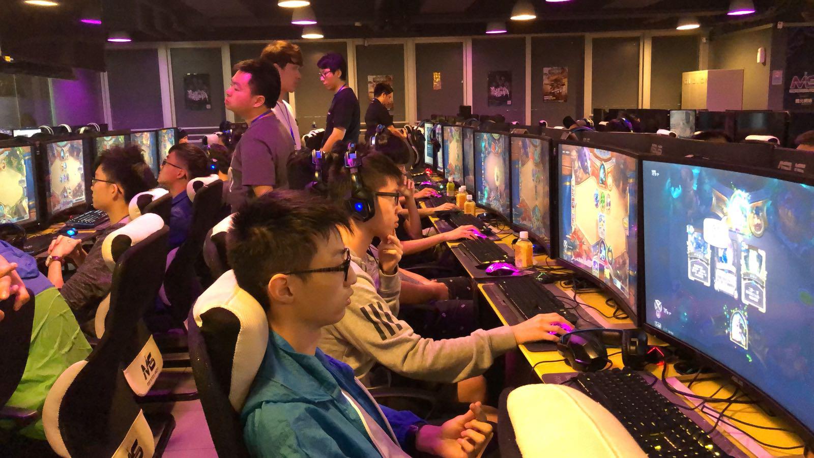 献上了一场 献上了一场