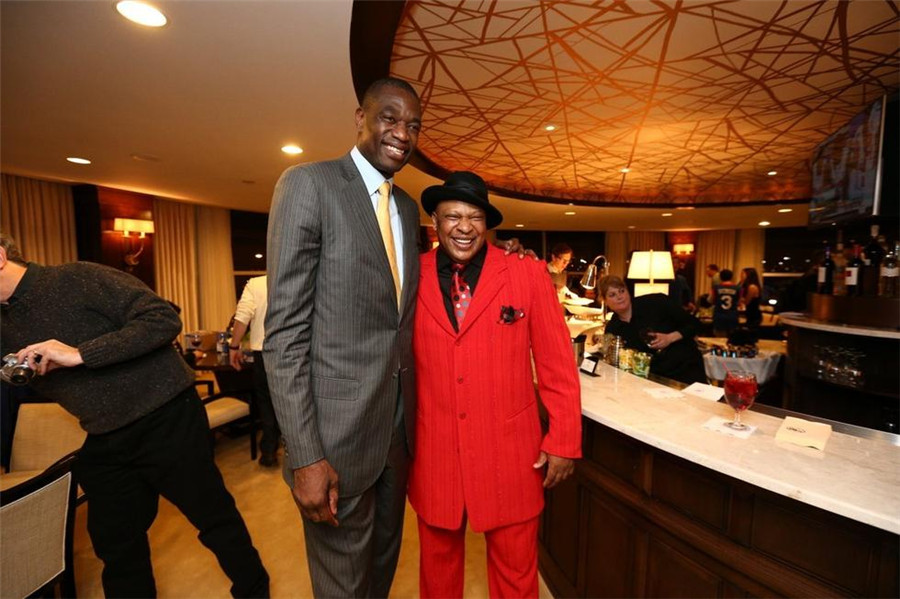 对俱乐部与 对俱乐部与