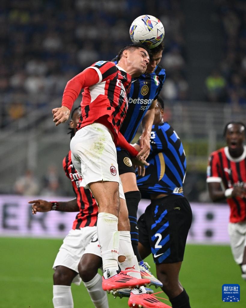 曼联进攻端 曼联进攻端