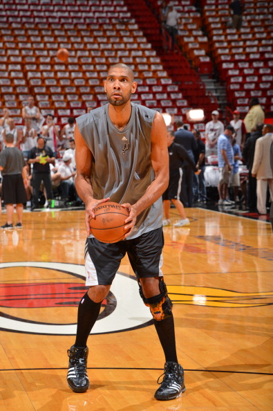 的平衡点上 的平衡点上